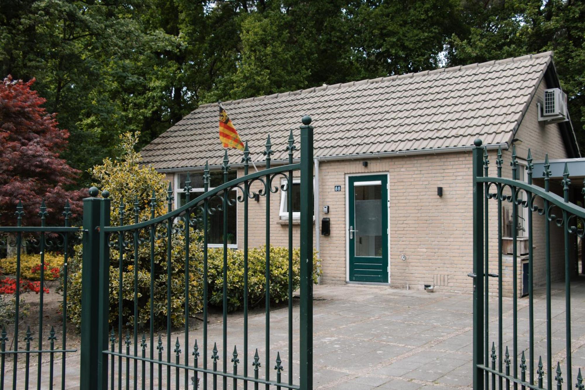 Apartment Cozy Forest Cabin, Fenced Garden, Peace & Privacy